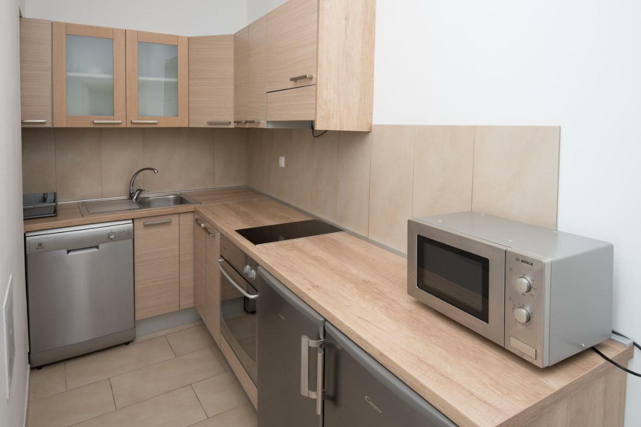 Apartments Vela Sollis Marusici  Экстерьер фото